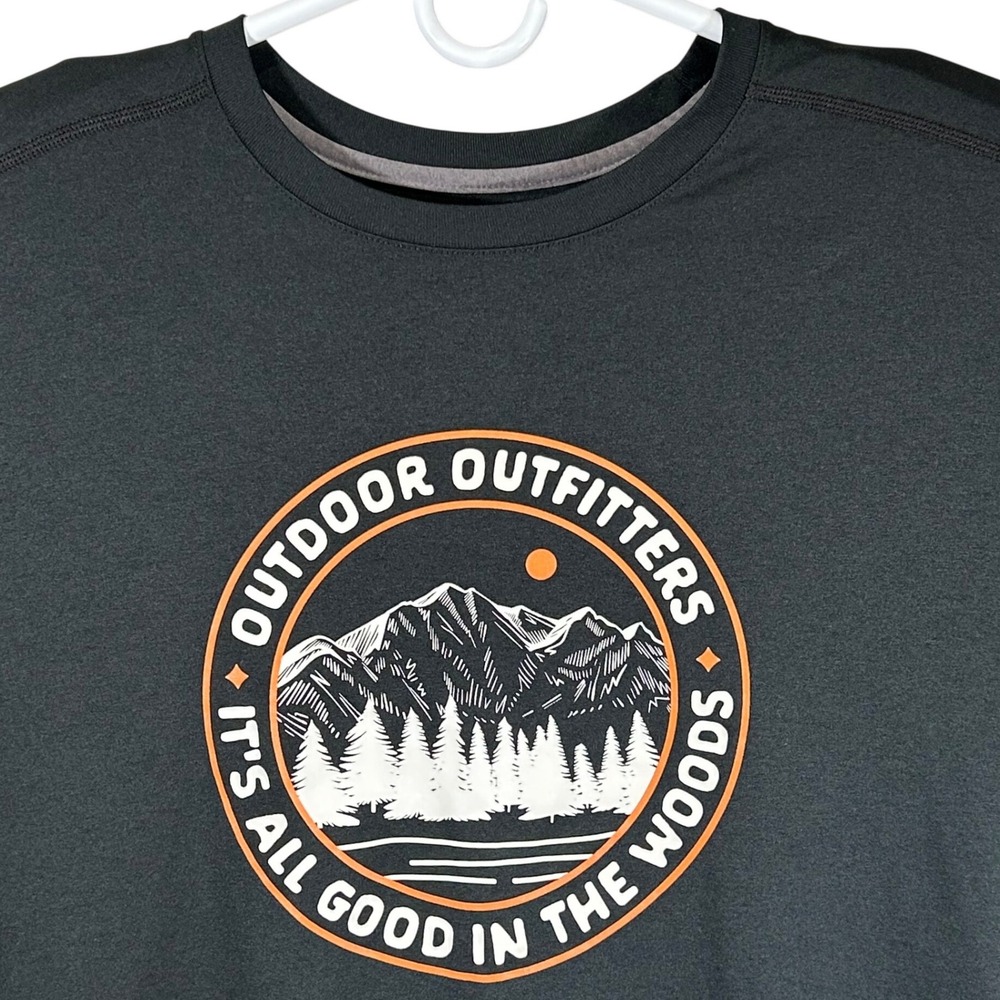 Gildan Performance Mens XL Black Outdoor Outfitters Graphic T-Shirt
Lightweight